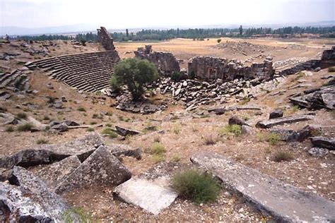 aizanoi aizani turkey turchia theatres amphitheatres stadiums odeons