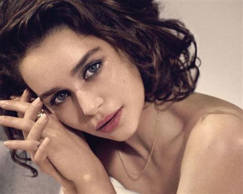 Confirmed Emilia Clarke Is The Sexiest Woman Alive Elle Australia