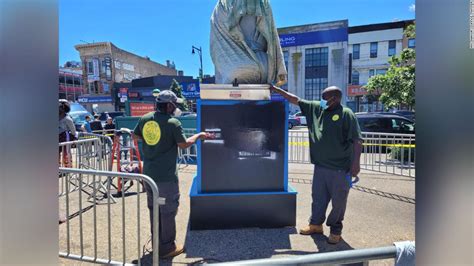 George Floyd Statue Nypd Investigating Vandalism Of Statue In Brooklyn