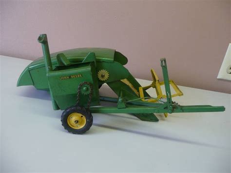 vintage 1950s john deere pull type combine made in usa appears to