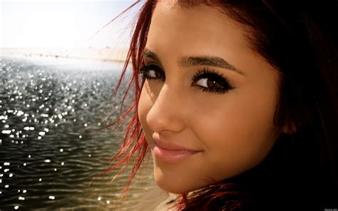 Ariana Grande Singer Music Actress Women Females