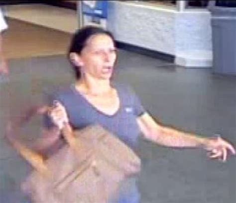 purse snatcher used victim s cards in mooresville mpd mooresville