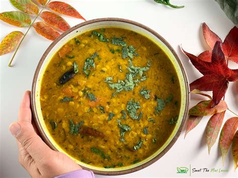 chana dal bengal gram lentil curry smell  mint leaves