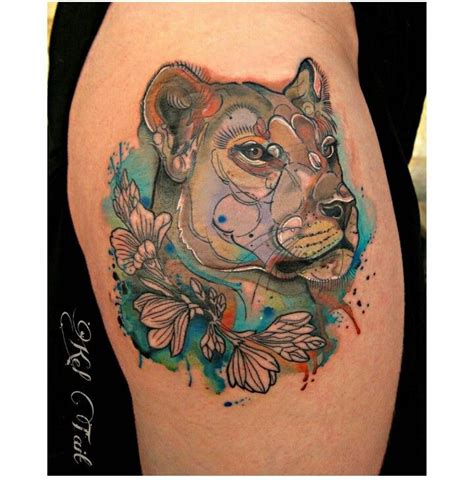 kel tait tattoo hüfttätowierungen für frauen löwen tätowierung und löwe tattoo design