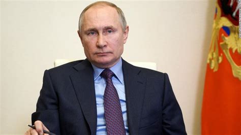 vladimir putin vaccinated russian president  covid  shot