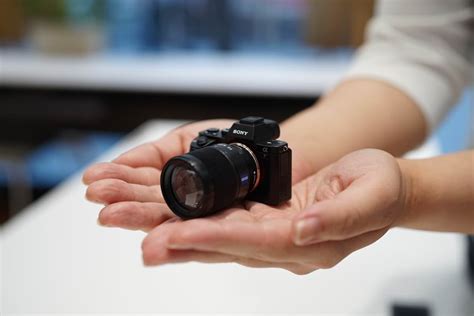 sony  giving  tiny cameras  lenses  purchases petapixel