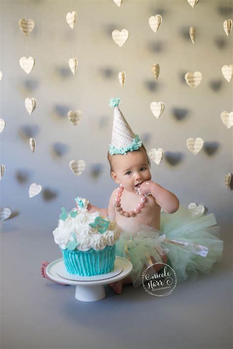How To Do A First Birthday Cake Smash Cake Walls
