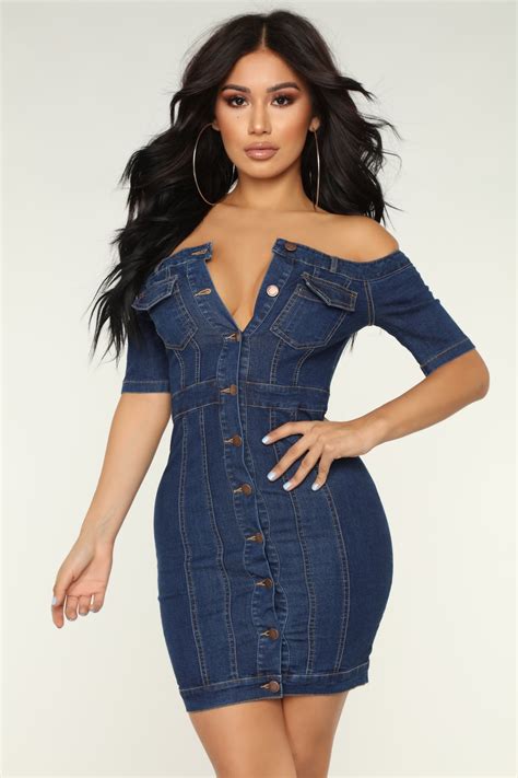 blac chyna shows off her curves in strapless denim dress