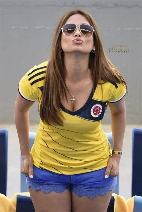 torcedoras colombianas gostosas brazilian woman beautiful sport girl