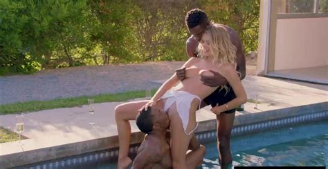 [wife Vs Two Negro] Adorable Blonde Bitch Natalia Starr Is Eagerly