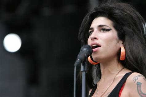 Documentary Amy Shows Tragic Life Of A Talented Singer Cut Short Wuwm