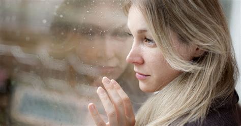 What Is Seasonal Affective Disorder And How Can You Combat It