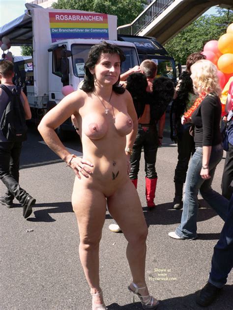 alex nude on csd street parade july 2007 voyeur web