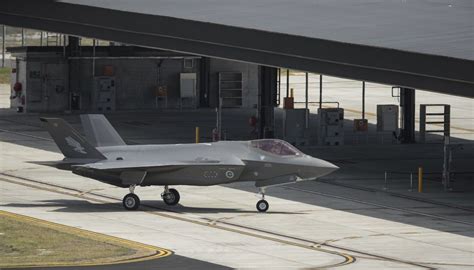 Australias First F 35s Arrive Home To Royal Australian Air Force