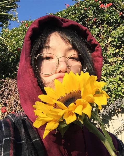 Round Glasses Dengan Gambar Gadis Tumblr Gadis Korea