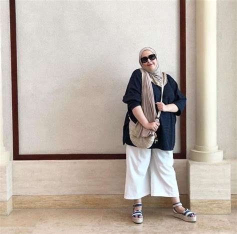 Top 10 Plus Size Hijabi Fashion Bloggers You Need To Follow Hijabi