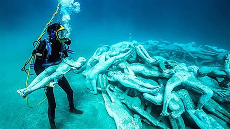 derin deniz dalgiclari tarafindan bulunan en tuhaf  sey youtube