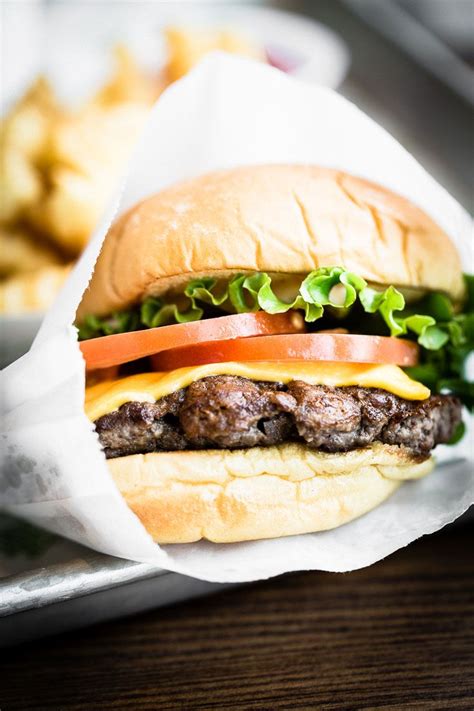 Shake Shack Brings Burgers And Smiles To San Diego Easy