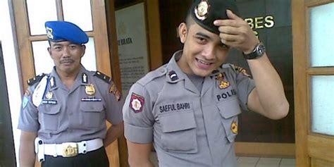 Saeful Bahri Polisi Ganteng Twitter Cowok Facebook