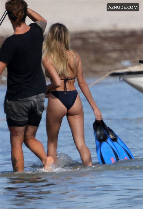 Hailey Baldwin Bieber Sexy Poses During A Photoshoot On The Beach In