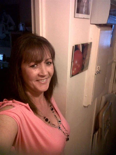 jill495 49 from southampton is a local granny looking for casual sex