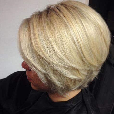 blonde layered bob  highlights capellistyle