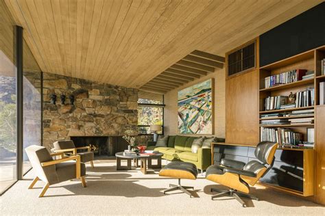 palm springss midcentury edris house   market   curbed