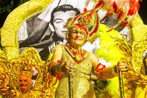 carnaval de salto  atraiu publico recorde de  mil pessoas prefeitura da estancia