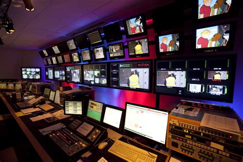 earn  bachelor  science bs degree  broadcasting