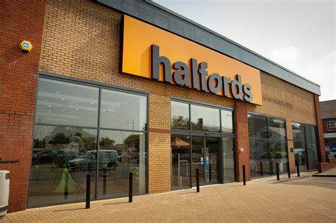 halfords launches  marketplace