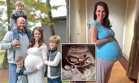 alabama mother of three welcomes sextuplets daily mail online