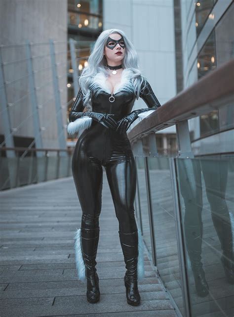 sexy black cat cosplay in latex ppozorp