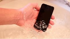 iPhone 5s Water Destruction Test
