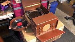 Antique Liberty Automatic record changer phonograph radio
