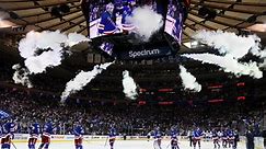 Rangers beat Lightning in Game 2, lead Eastern Conference Finals 2-0