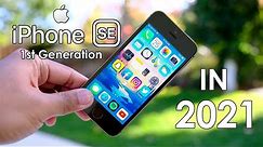 Using Apple iPhone SE (2016) in 2021 | Review 🔥
