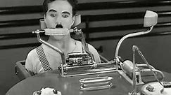 Charlie Chaplin Tempos Modernos (Dublado) | Versão Brasileira - Herbert Richers