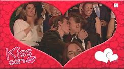 Isak & Even's beautiful kisscam-moment on Norwegian TV-awards