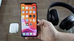 How To Connect 2 Wireless Headphones to iPhone (Dual Sound Output)!