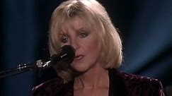 Songbird (First time since 1990) - Fleetwood Mac (live)
