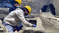 Archaeologists unearth room that sheds light on slaves' lives