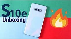 Samsung Galaxy S10e Unboxing & First Look