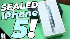 Unboxing a SEALED iPhone 5 on iOS 6 in 2023!
