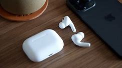 One AirPod Not Charging? How to Fix the Problem