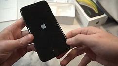 Apple iPhone SE (2020) Black Unboxing and Overview