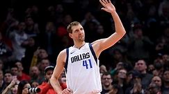 Clippers' Doc Rivers Calls Timeout In Final Seconds Of Game To Honor Dirk Nowitzki - CBS Texas