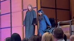 Disabled student takes first steps in 10 years - on stage at her graduation - video Dailymotion
