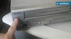 HOW 2 HOOK UP A VCR TO AN OLD TV!