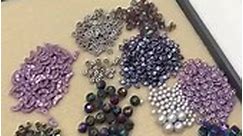 Artbeads.com - Cynthia is making jewelry live with...