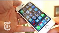 iPhone 5S Hands On Review - David Pogue 2013 | The New York Times